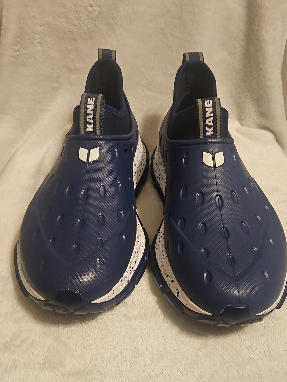 Kane Revive AC Active Recovery (Men's 8, Womans 10)